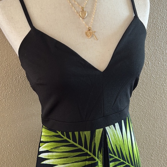 🆕Tropical print maxi romper - Picture 8 of 11